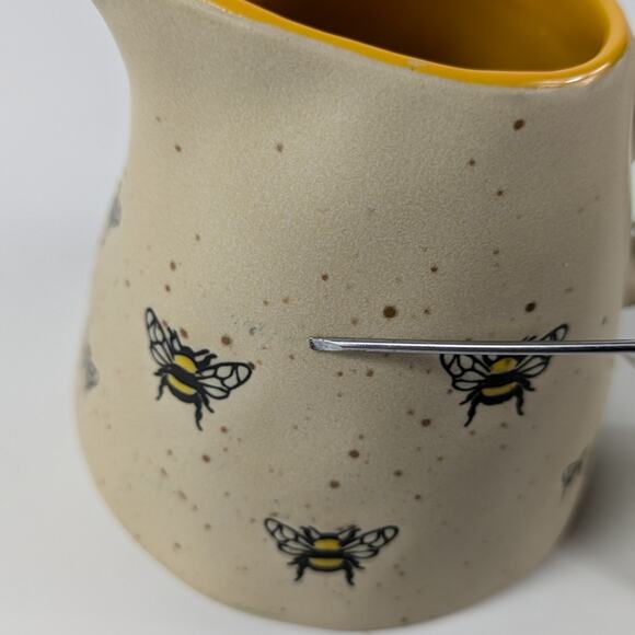 Spectrum Designz Barney Bee Repeat Sugar Bowl Creamer Set New Tags NWT Bumblebee - Picture 6 of 16